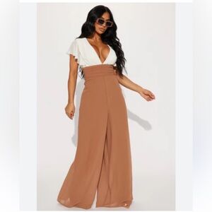 Fashion Nova Malory Colorblock Jumpsuit. Size XS